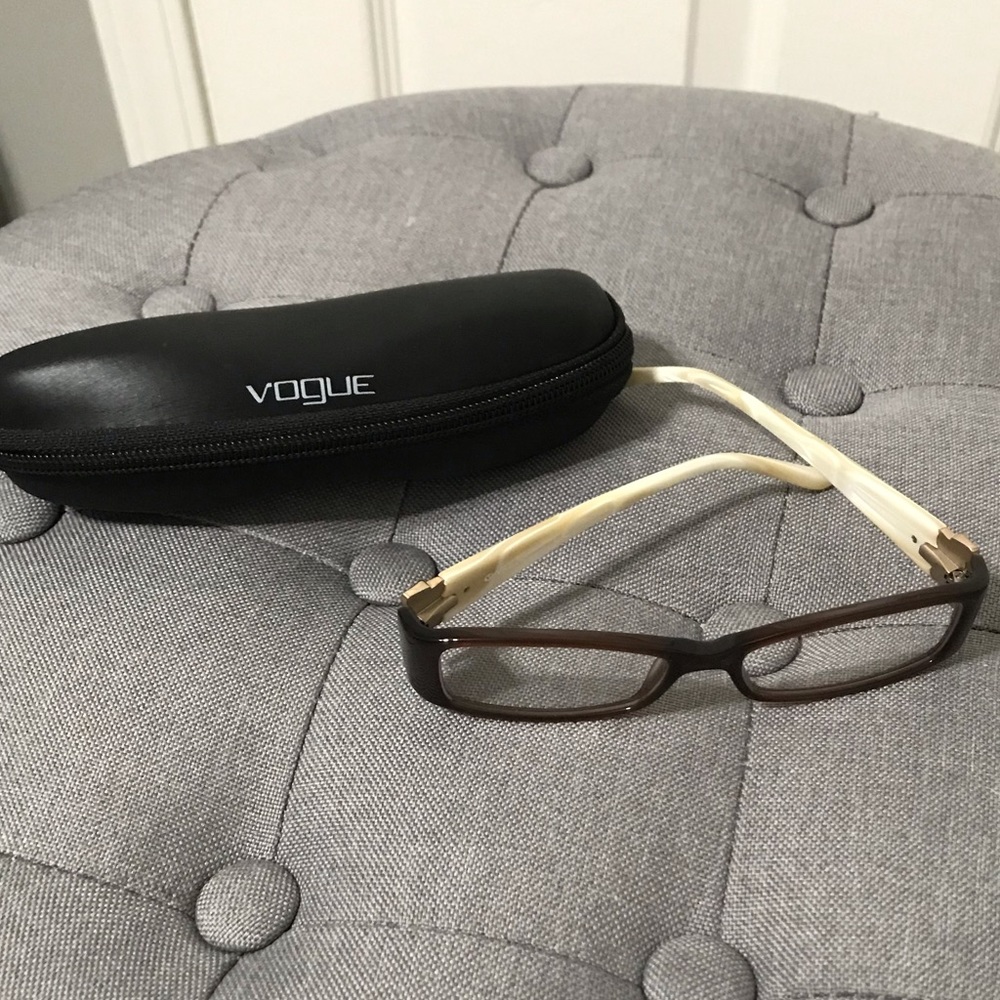 Vogue Frames